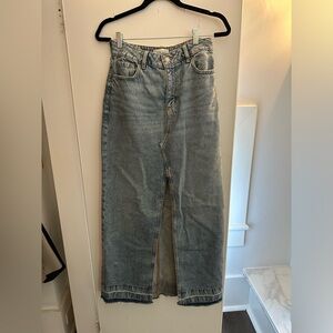 Long denim maxi skirt